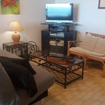 Apartment Climatise, Renove, 4 Pers, Proche Et Commerces - Fr-1-696-95 Canet-en-Roussillon