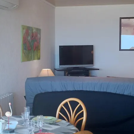 Climatise, Renove, 4 Pers, Proche Et Commerces - Fr-1-696-95 *