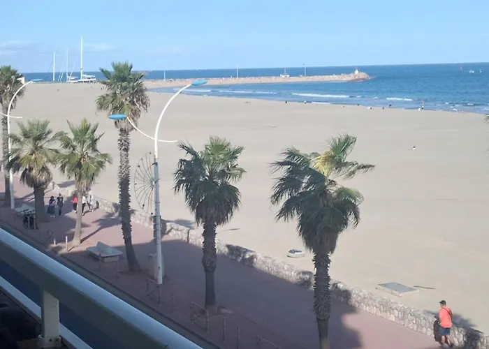 Climatise, Renove, 4 Pers, Proche Et Commerces - Fr-1-696-95 * Canet-en-Roussillon
